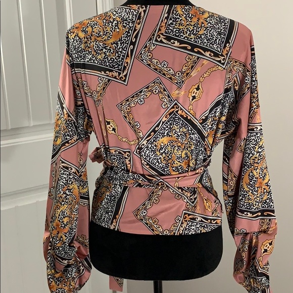 Wrap around blouse NWOT - Picture 6 of 8